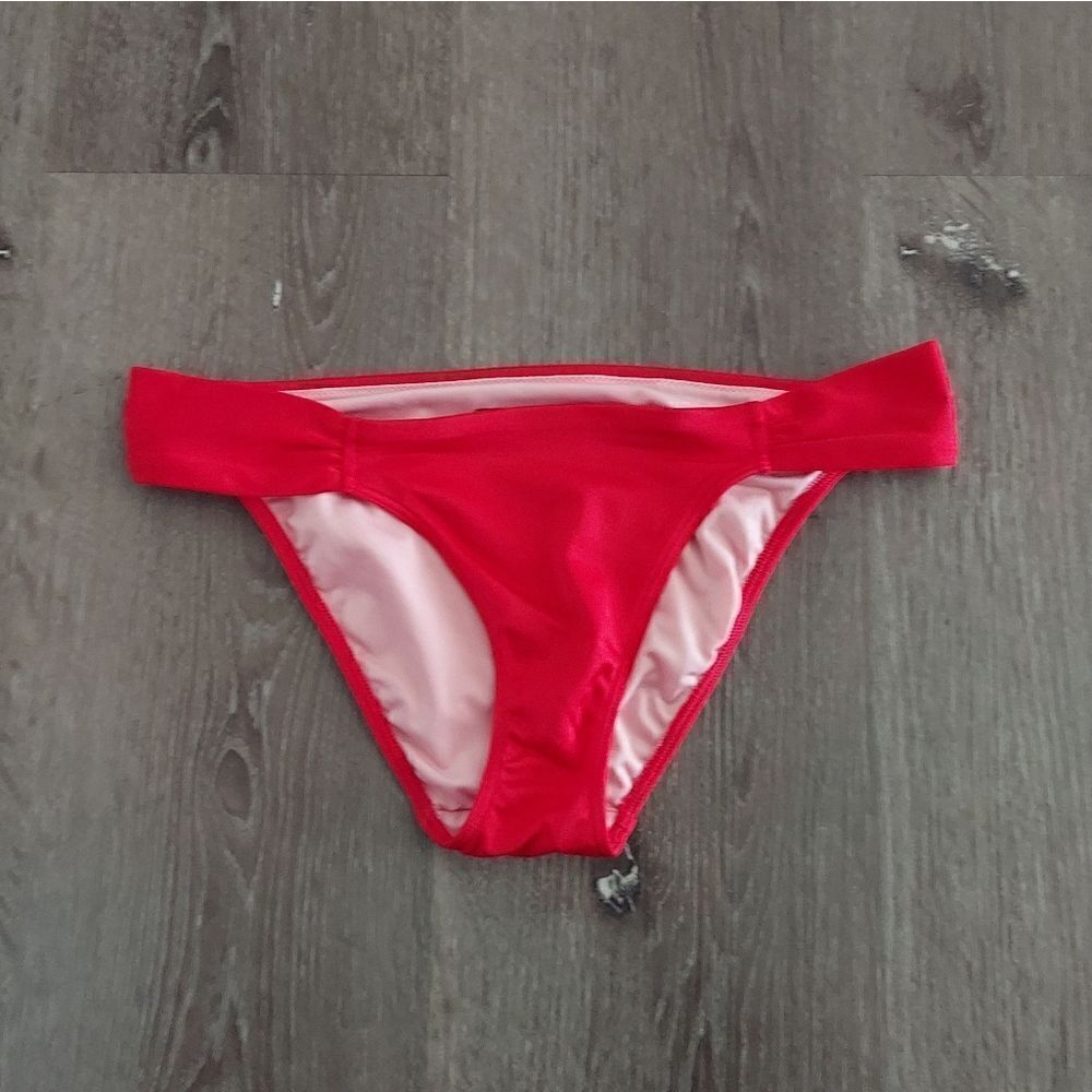 Victoria's Secret Red Bikini Bottoms Size Small ♥